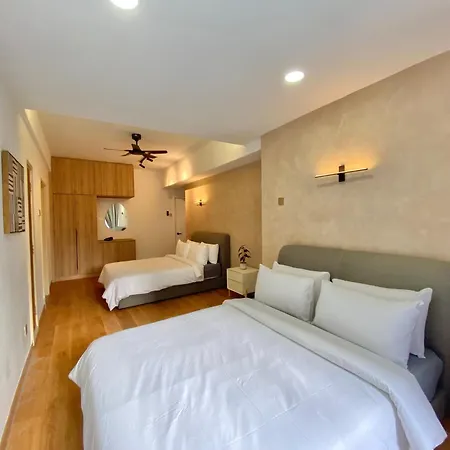 3R12Pax Fahrenheit88 A - Opposite Pavilion Kl Bukit Bintang Trx Kaite Homestay Kuala Lumpur Exterior photo