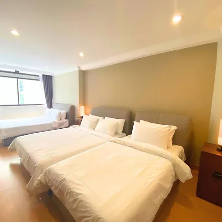 3R12Pax Fahrenheit88 A - Opposite Pavilion Kl Bukit Bintang Trx Kaite Homestay Kuala Lumpur Exterior photo