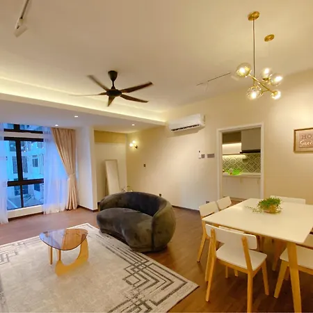 3R12Pax Fahrenheit88 A - Opposite Pavilion Kl Bukit Bintang Trx Kaite Homestay Kuala Lumpur Exterior photo