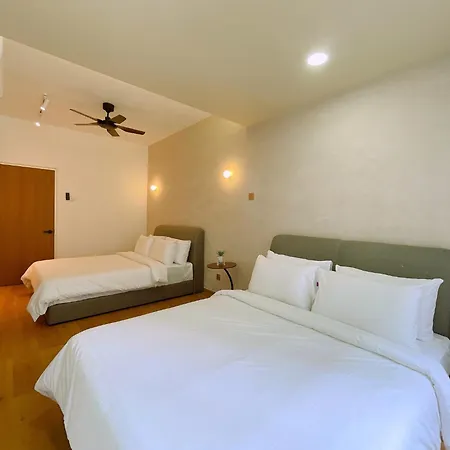 3R12Pax Fahrenheit88 A - Opposite Pavilion Kl Bukit Bintang Trx Kaite Homestay Kuala Lumpur Exterior photo