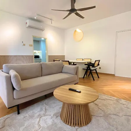 3R12Pax Fahrenheit88 A - Opposite Pavilion Kl Bukit Bintang Trx Kaite Homestay Kuala Lumpur Exterior photo