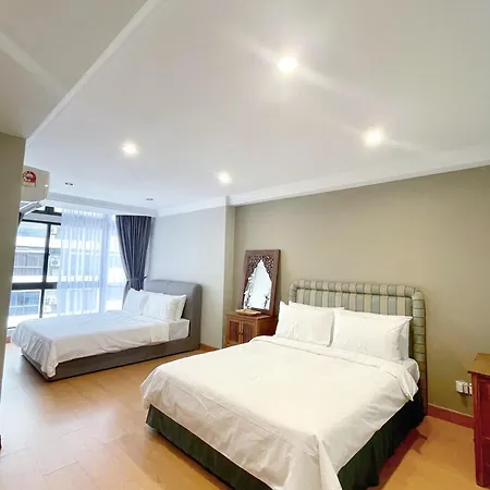 3R12Pax Fahrenheit88 A - Opposite Pavilion Kl Bukit Bintang Trx Kaite Homestay Kuala Lumpur Exterior photo