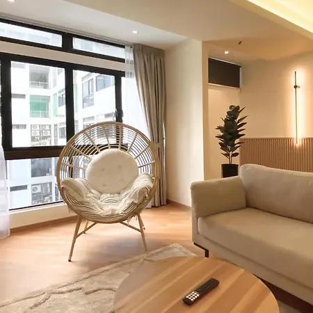 3R12Pax Fahrenheit88 A - Opposite Pavilion Kl Bukit Bintang Trx Kaite Homestay Kuala Lumpur Exterior photo