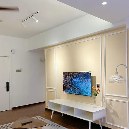 3R12Pax Fahrenheit88 A - Opposite Pavilion Kl Bukit Bintang Trx Kaite Homestay Kuala Lumpur Exterior photo