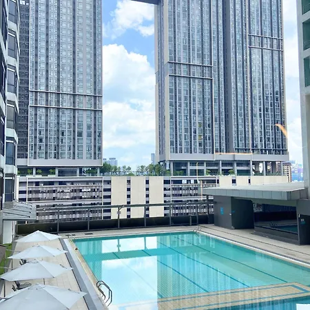 3R12Pax Fahrenheit88 A - Opposite Pavilion Kl Bukit Bintang Trx Kaite Homestay Kuala Lumpur Exterior photo