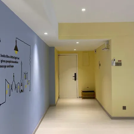 3R12Pax Fahrenheit88 A - Opposite Pavilion Kl Bukit Bintang Trx Kaite Homestay Kuala Lumpur Exterior photo
