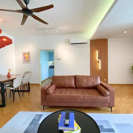 3R12Pax Fahrenheit88 A - Opposite Pavilion Kl Bukit Bintang Trx Kaite Homestay Kuala Lumpur Exterior photo