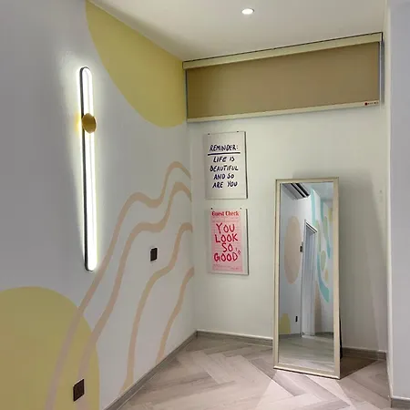 3R12Pax Fahrenheit88 A - Opposite Pavilion Kl Bukit Bintang Trx Kaite Homestay Kuala Lumpur Exterior photo