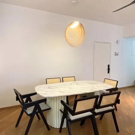 3R12Pax Fahrenheit88 A - Opposite Pavilion Kl Bukit Bintang Trx Kaite Homestay Kuala Lumpur Exterior photo